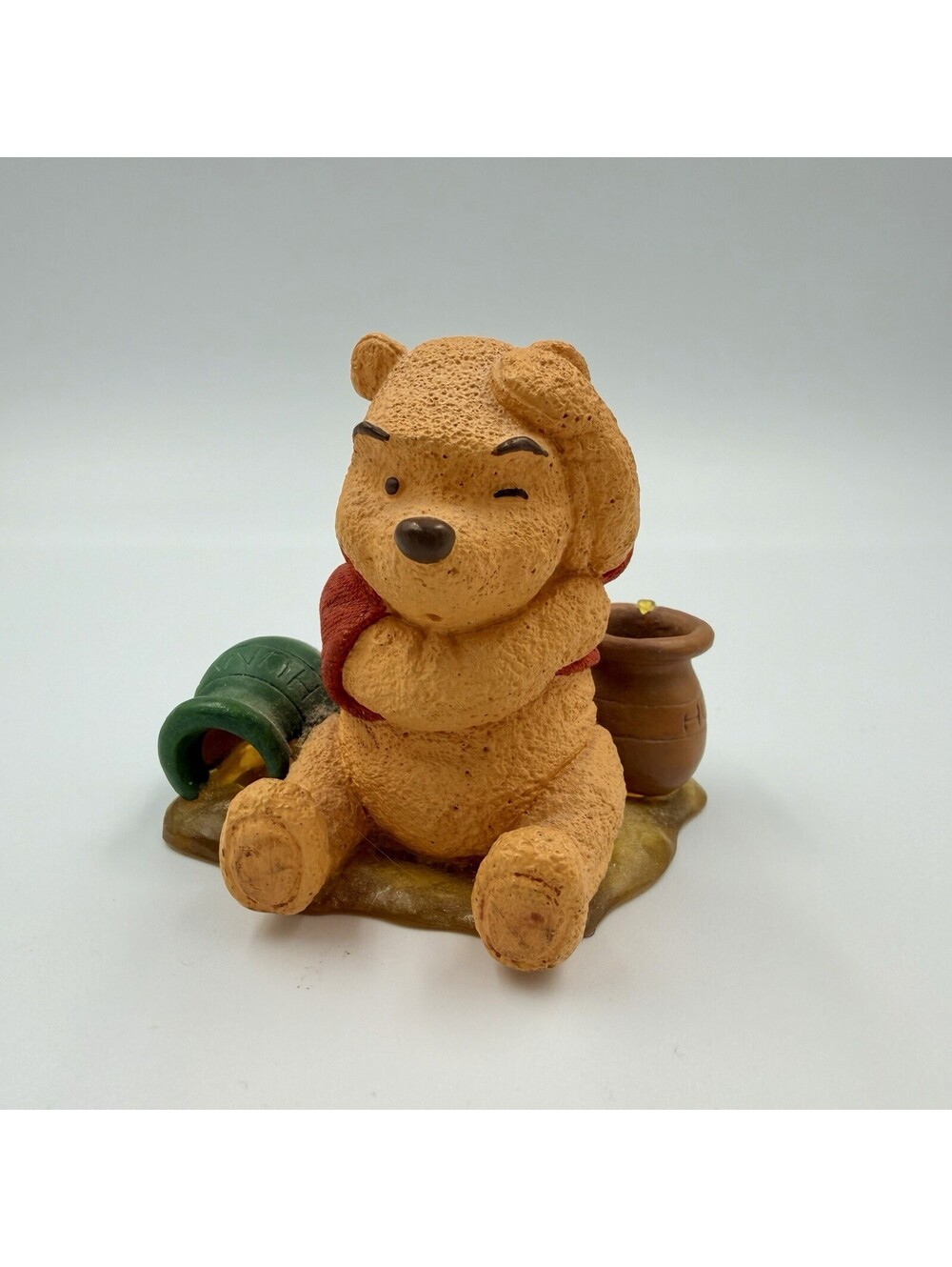 Disney Simply Pooh Figurine Even Thinking Makes Me Hungry Hunny Pots Resin 2.5"
